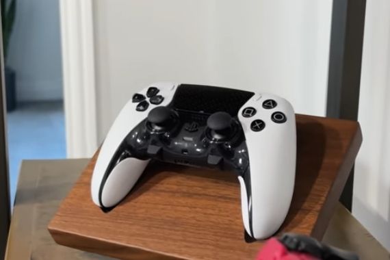 PS5 DualSense Edge Review – A Feature-Packed Pro Controller That