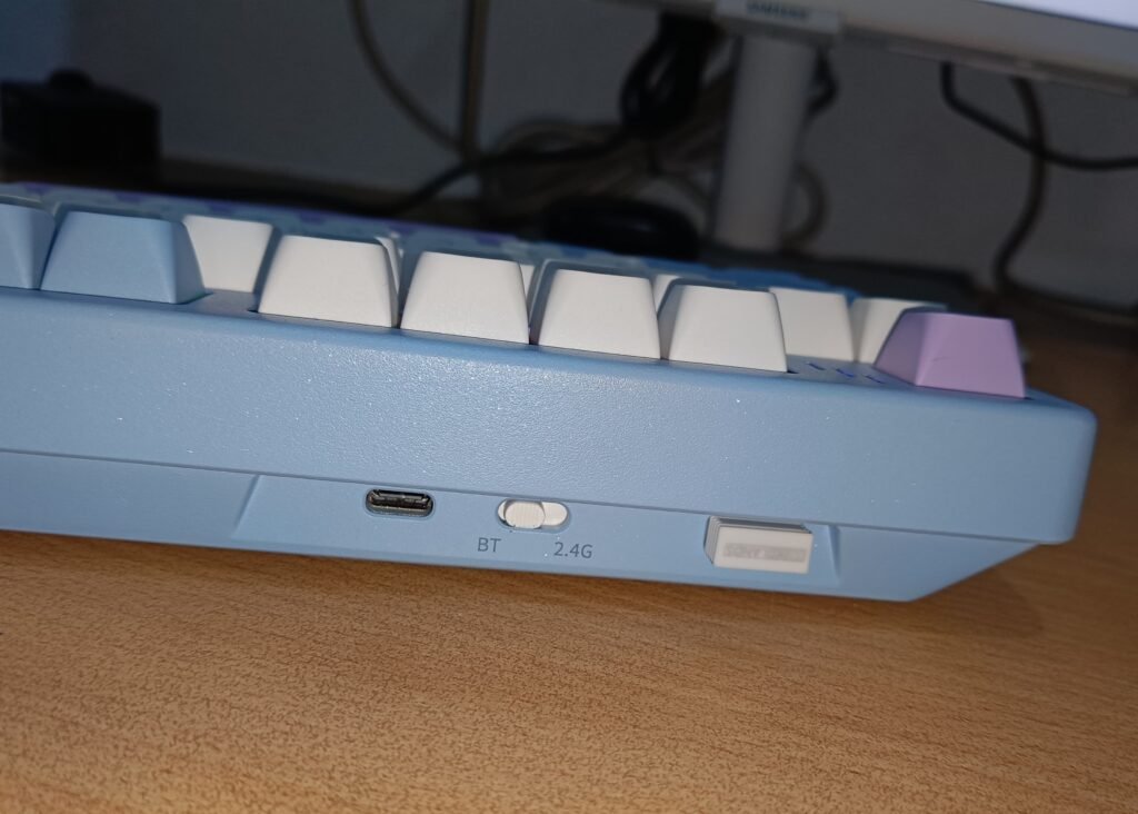 Mechlands Blade 101 Buttons Ports
