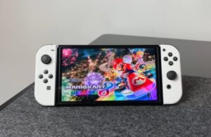 NIntendo Switch OLED Review